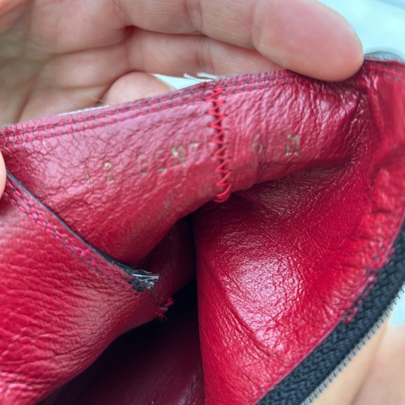 Italian luxury-brand Donald J. Pliner Black moto boots, size 6, 3in block heel - Picture 9 of 13